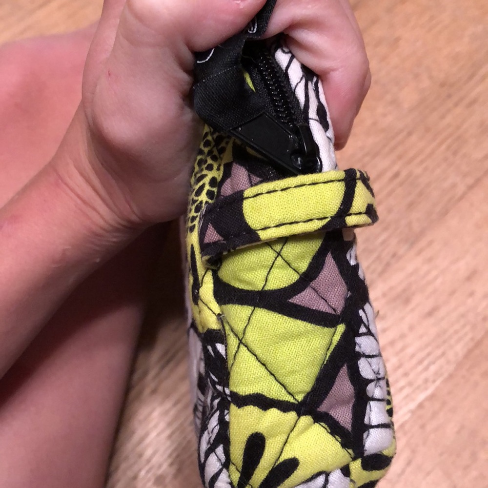 Vera Bradley, make up pouch - Picture 5 of 5